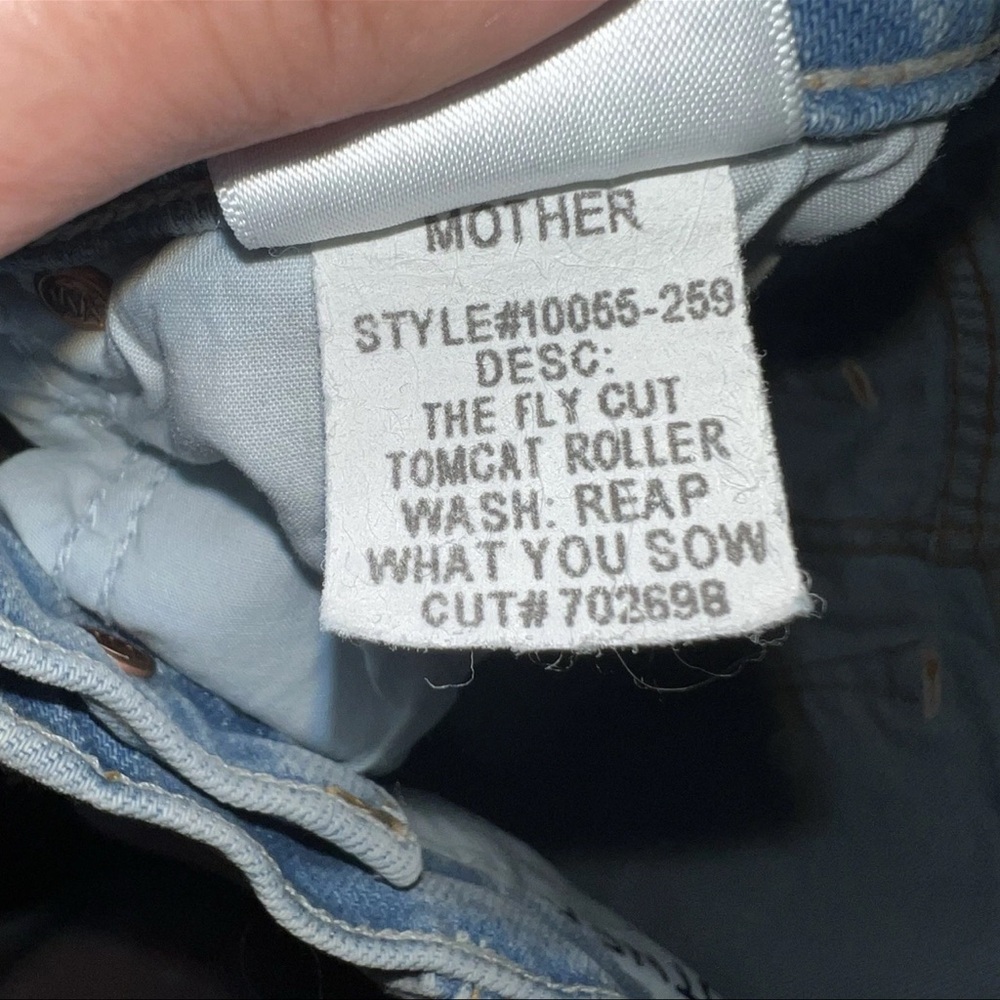 MOTHER Light Wash Wide Leg Flare Jeans - Picture 12 of 14